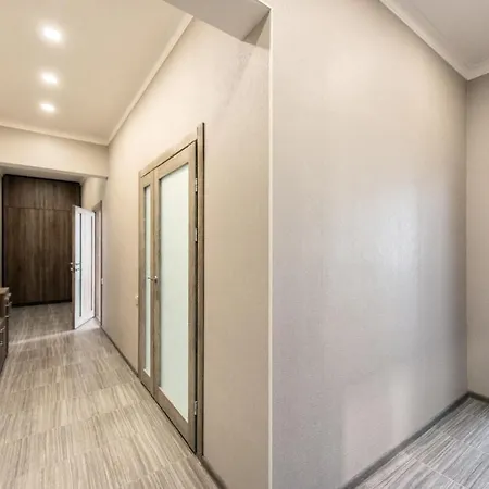 Arkadia Hills 298 Apartment Odesa