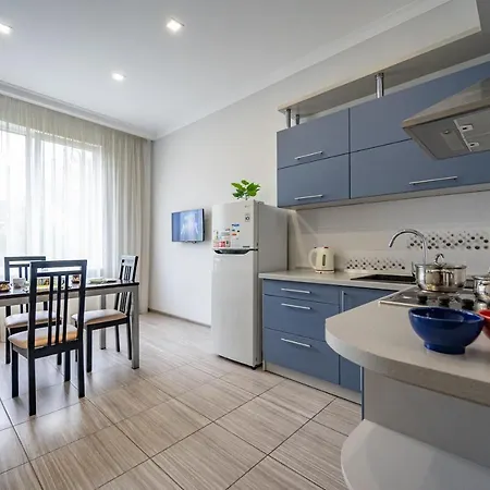 Arkadia Hills 298 *